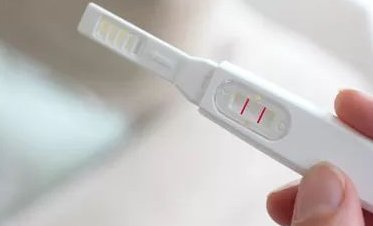 北京大学深圳医院给眼部白化病患者做三代试管可以避免遗传给下一代吗